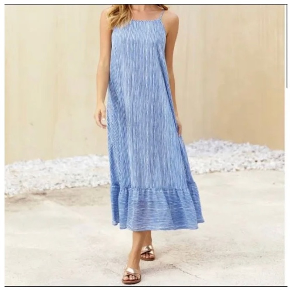 Mud pie maxi A line dress with ruffles on the bottom